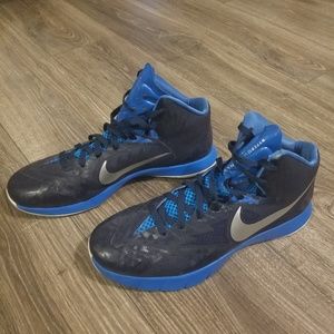 Nike Lunarlon Hyperquickness Basketball shoe